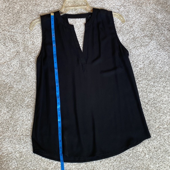 Ro&De black v-neck sleeveless blouse top. XS - Picture 3 of 6